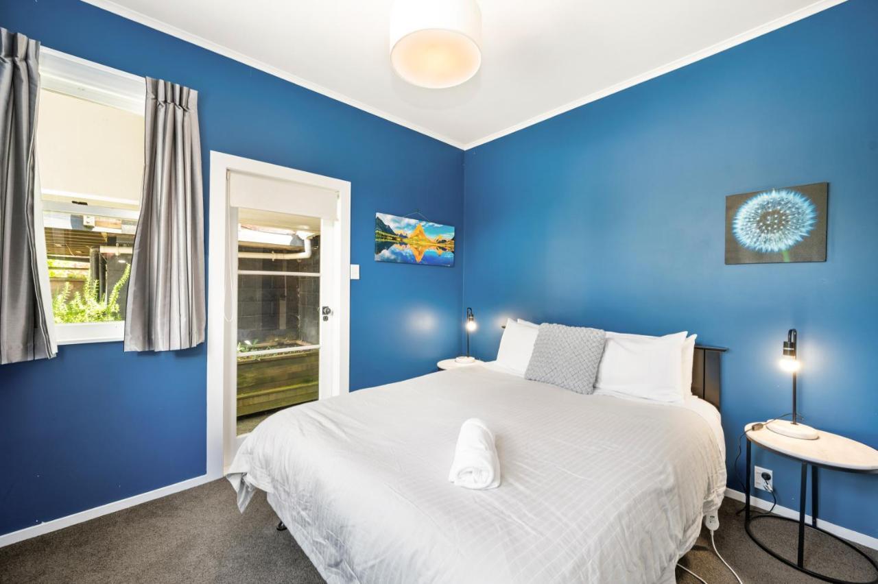 Springfield Rise Lodge - Rotorua Holiday Home Eksteriør billede