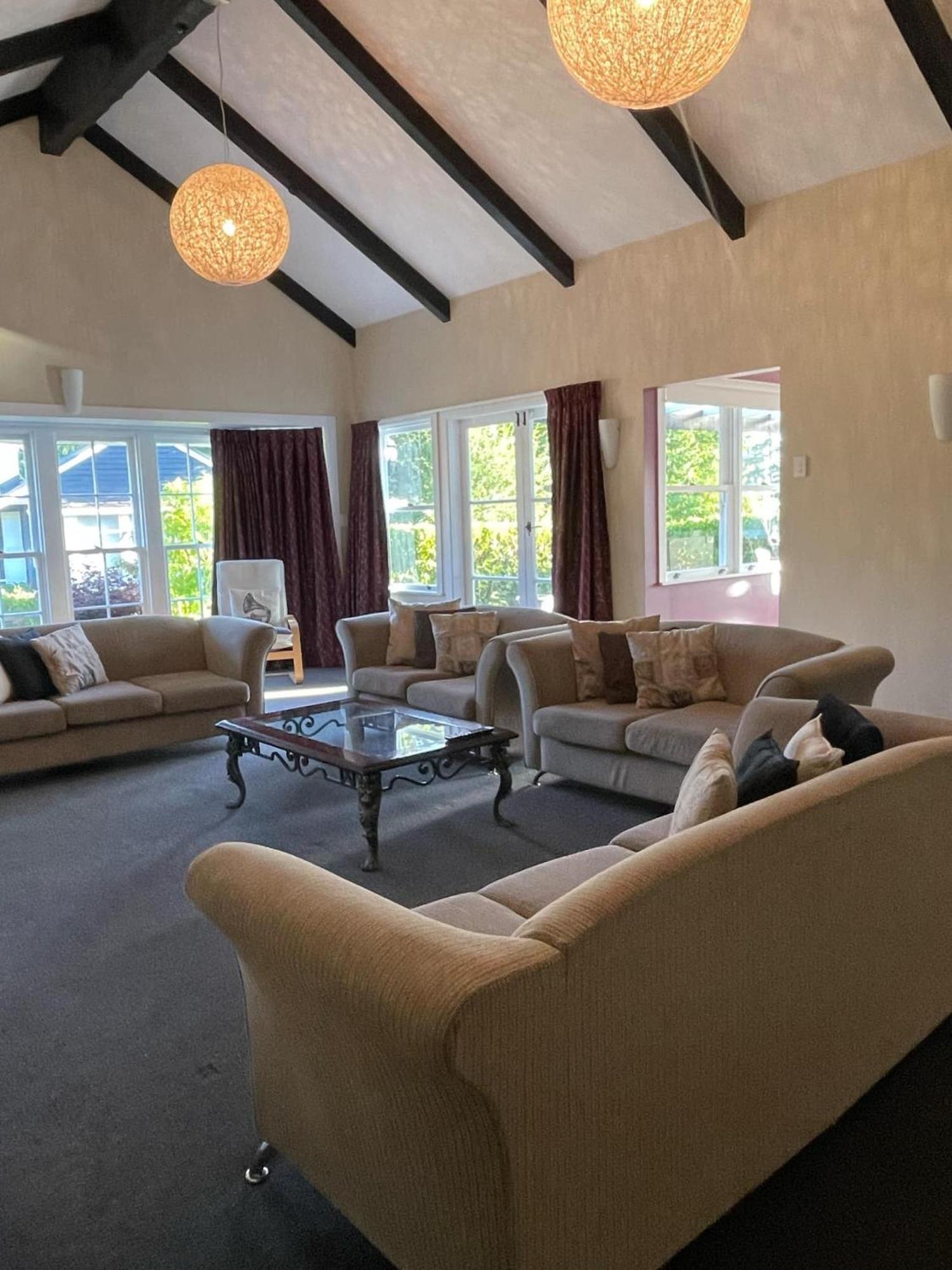 Springfield Rise Lodge - Rotorua Holiday Home Eksteriør billede